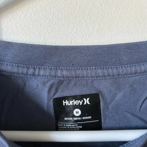 Hurley Men’s Blue Graphic Tee - Picture 3 of 3